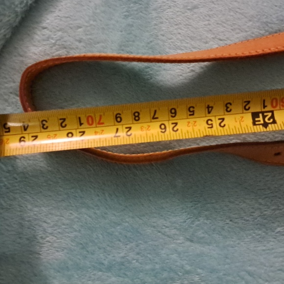 Louis Vuitton Purse - Picture 14 of 15